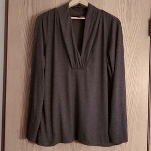 Lovely Dana Buchman Charcoal Gray Flowy Top Sz XL